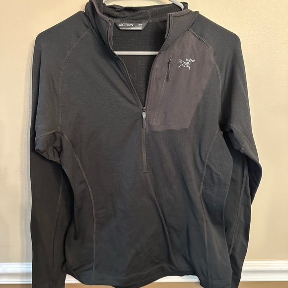 Arc'teryx Women’s Delta Black 1/4 Zip Jacket